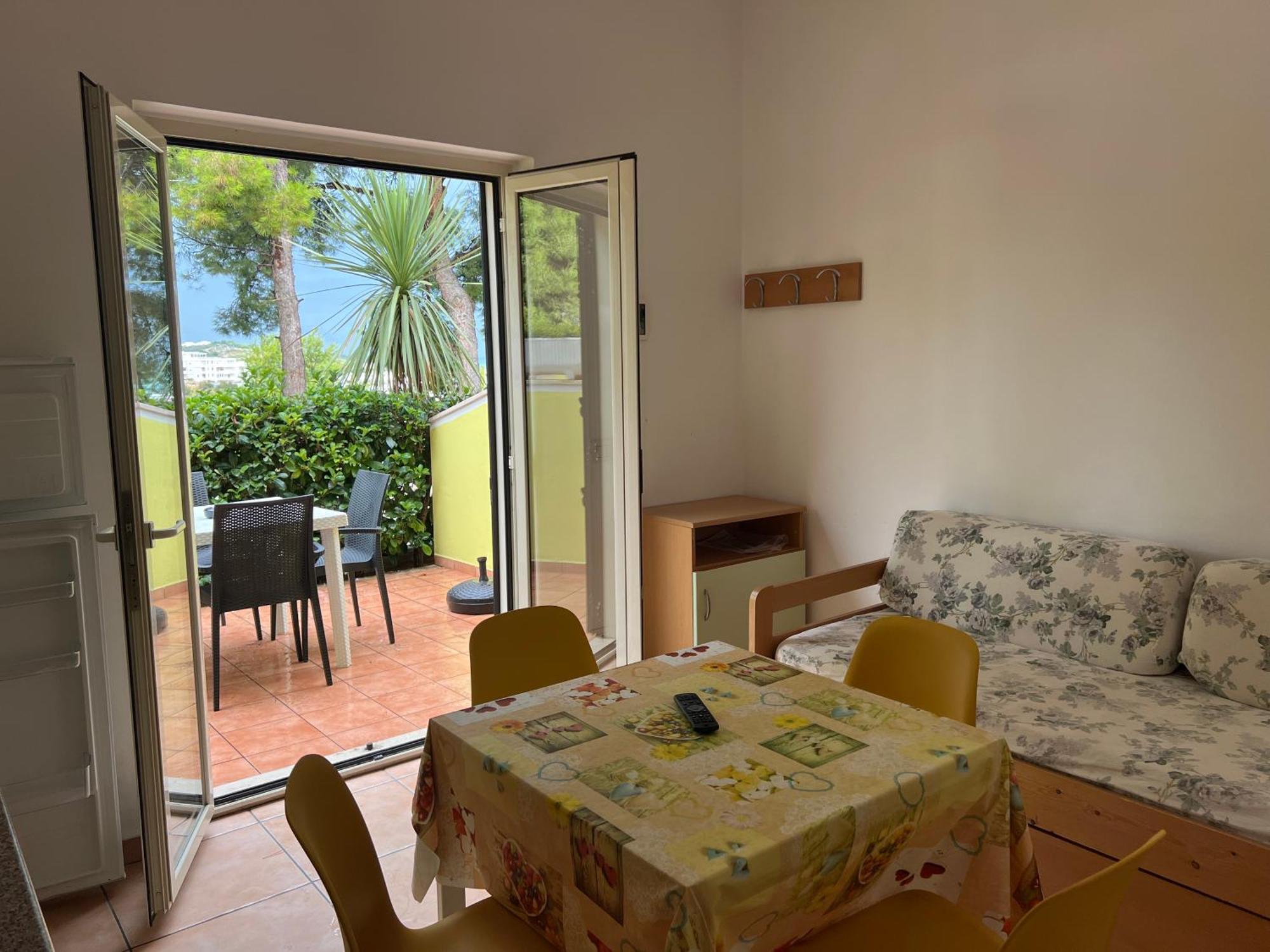 Argeste Club Vacanze Vieste Exteriör bild