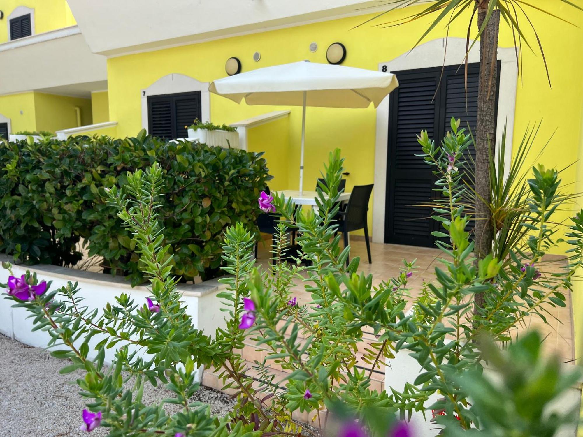Argeste Club Vacanze Vieste Exteriör bild